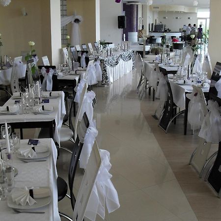 Aparthotel Romance Kiten  Ngoại thất bức ảnh